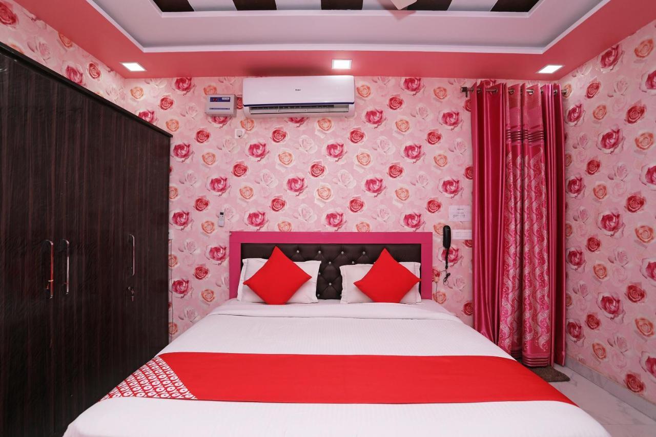 Oyo 40798 All In One Hotel